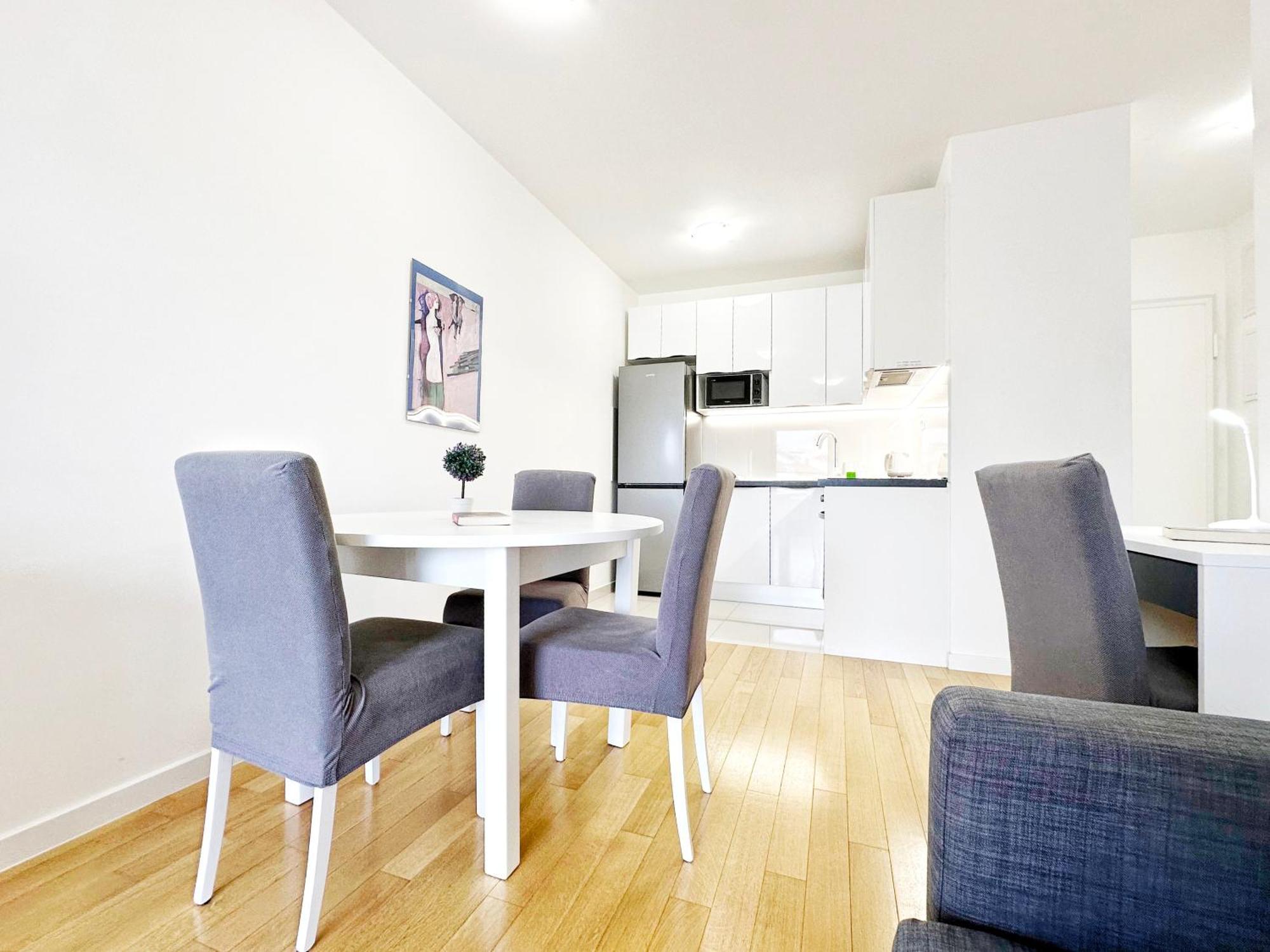 S'akvarel 2 & 3 - Private Garage Appartement *